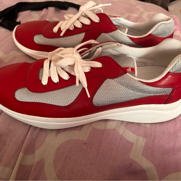 Men’s Prada’s - Picture 4 of 6